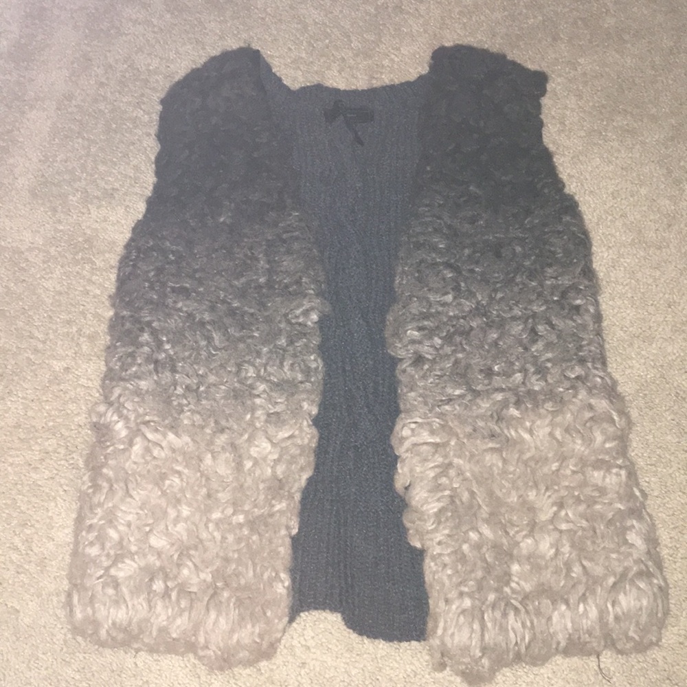 Jessica Simpson XS ombré fuzzy furry vest